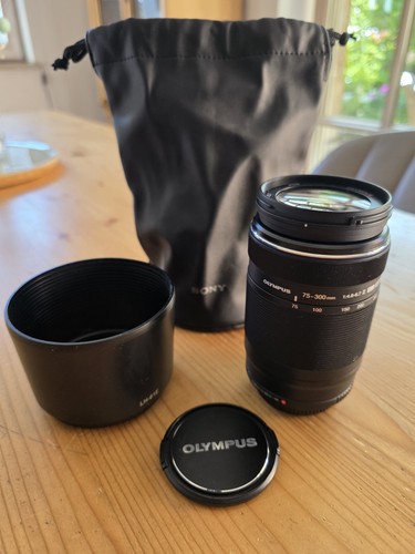Olympus zuiko 75 300mm - m.zuiko, ed