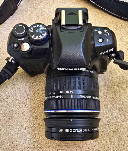 Olympus 450 dslr - dslr, 2,7"